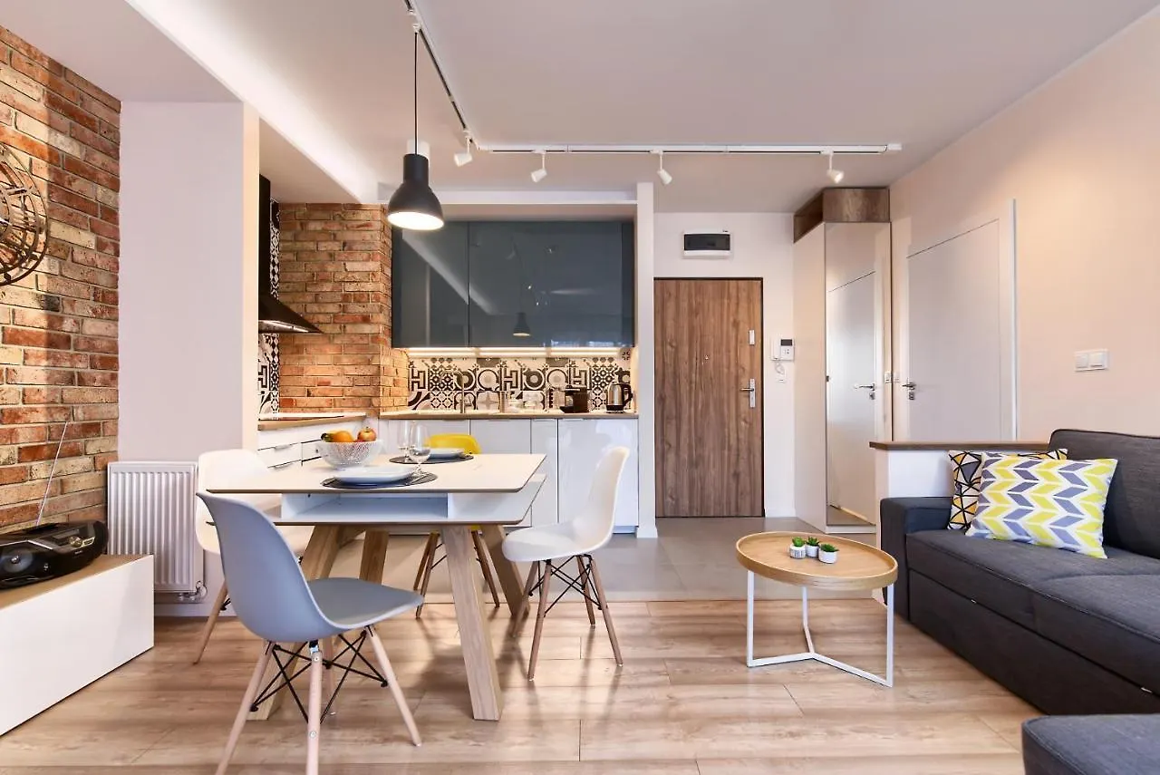 City Centre Modern Apartment Poznan Free Parking